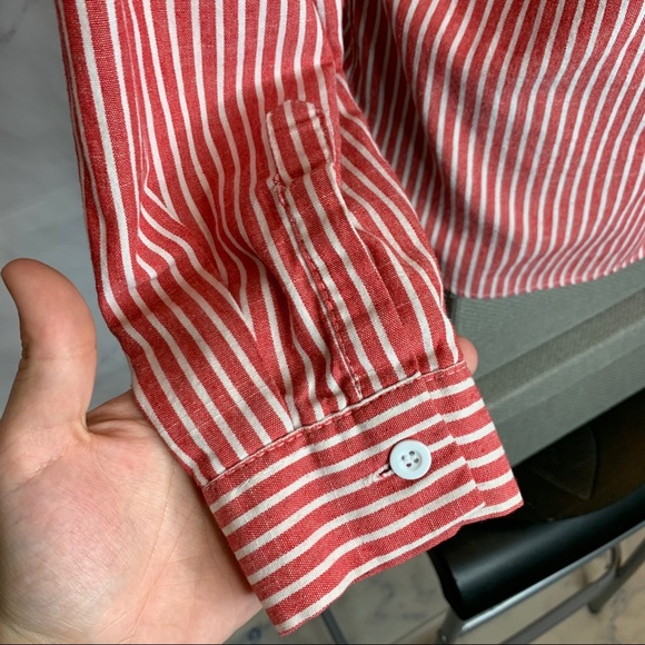Vintage | Pocket Kitty Red & White Striped Button-Down Shirt - Picture 8 of 9